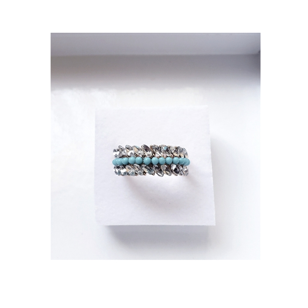 Crystal Rhinestone & Turquoise Beaded Gold Tone Ring